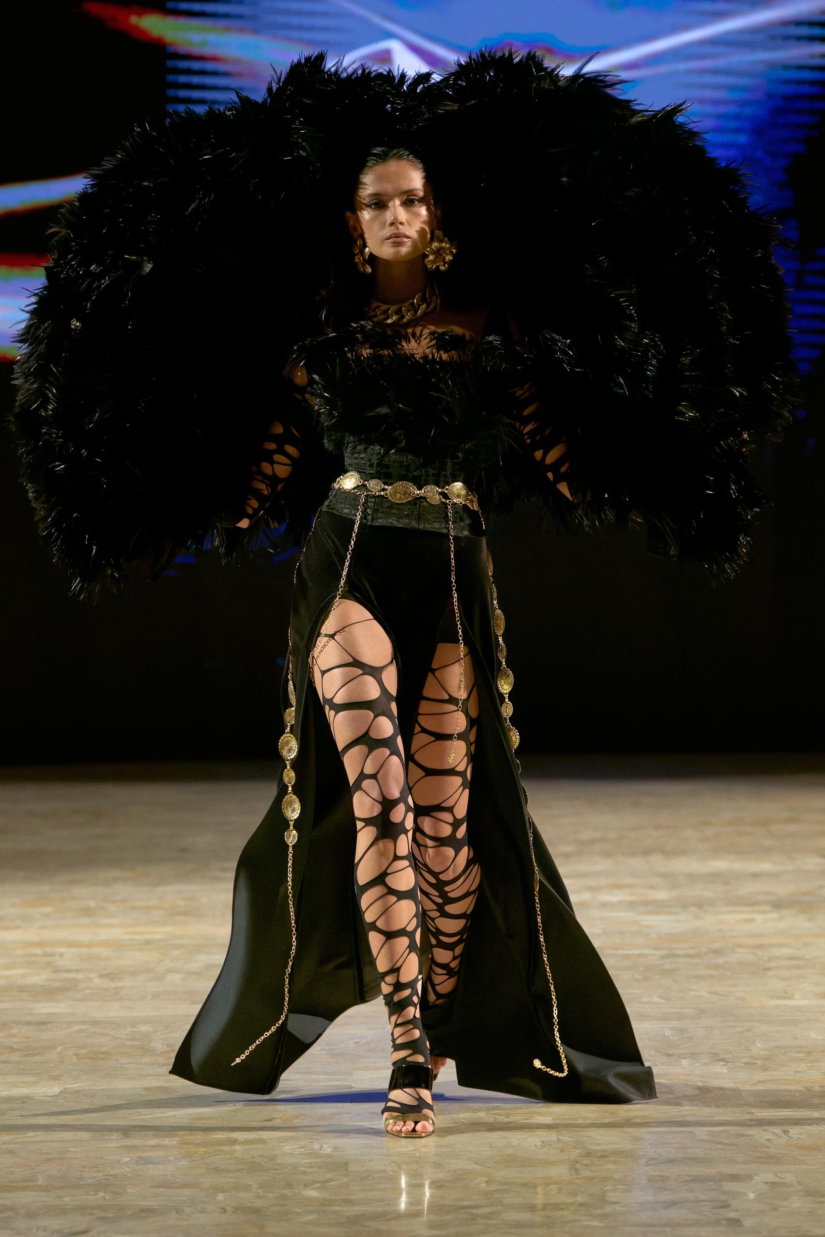 Défilé - Eva Minge - Couture Automne-Hiver 26-27